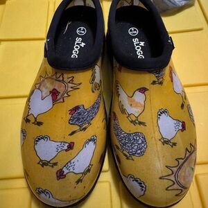 Sloggers Yellow Chicken Print Slip-On Clogs